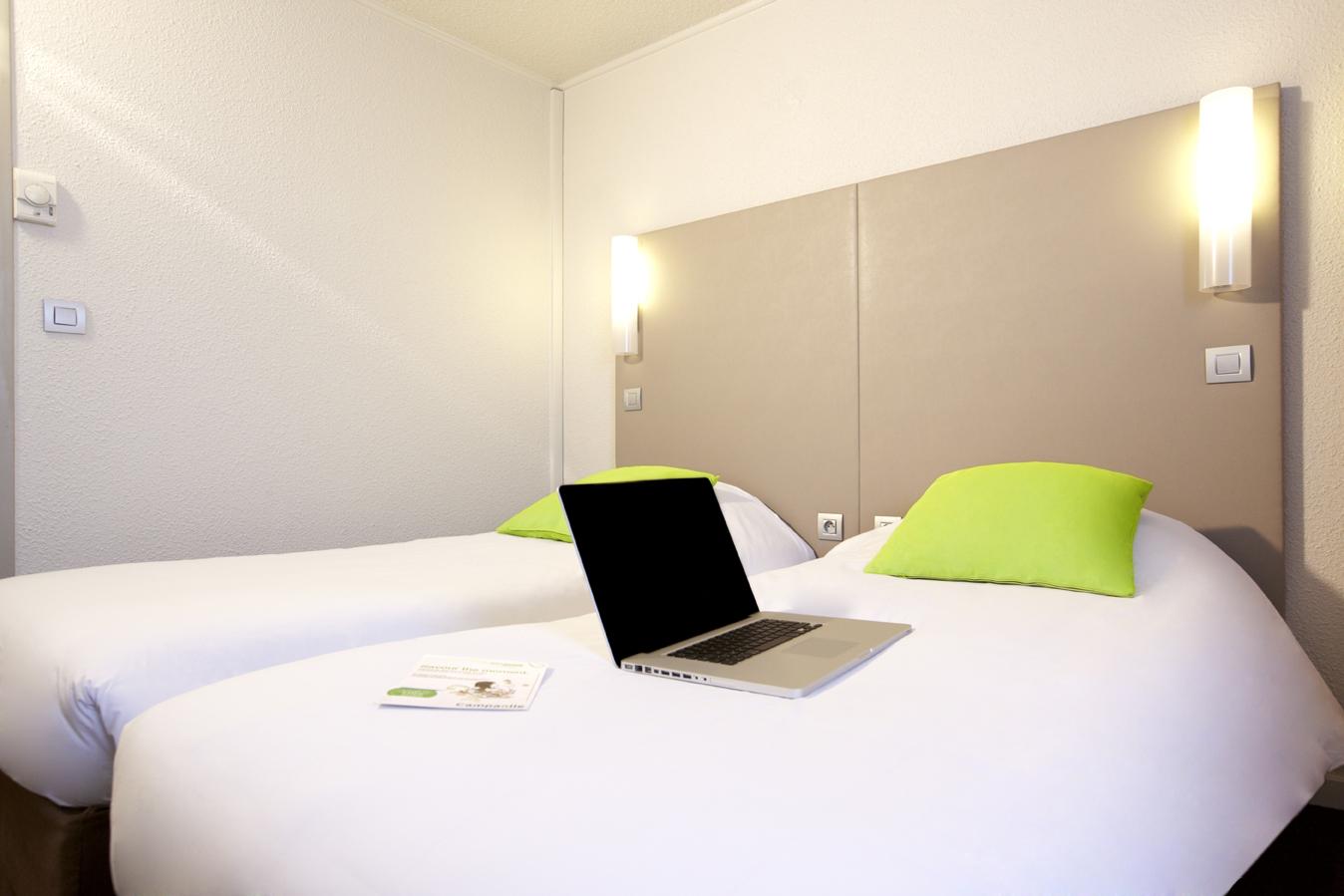 Hotel Campanile Paris Ouest - 3*