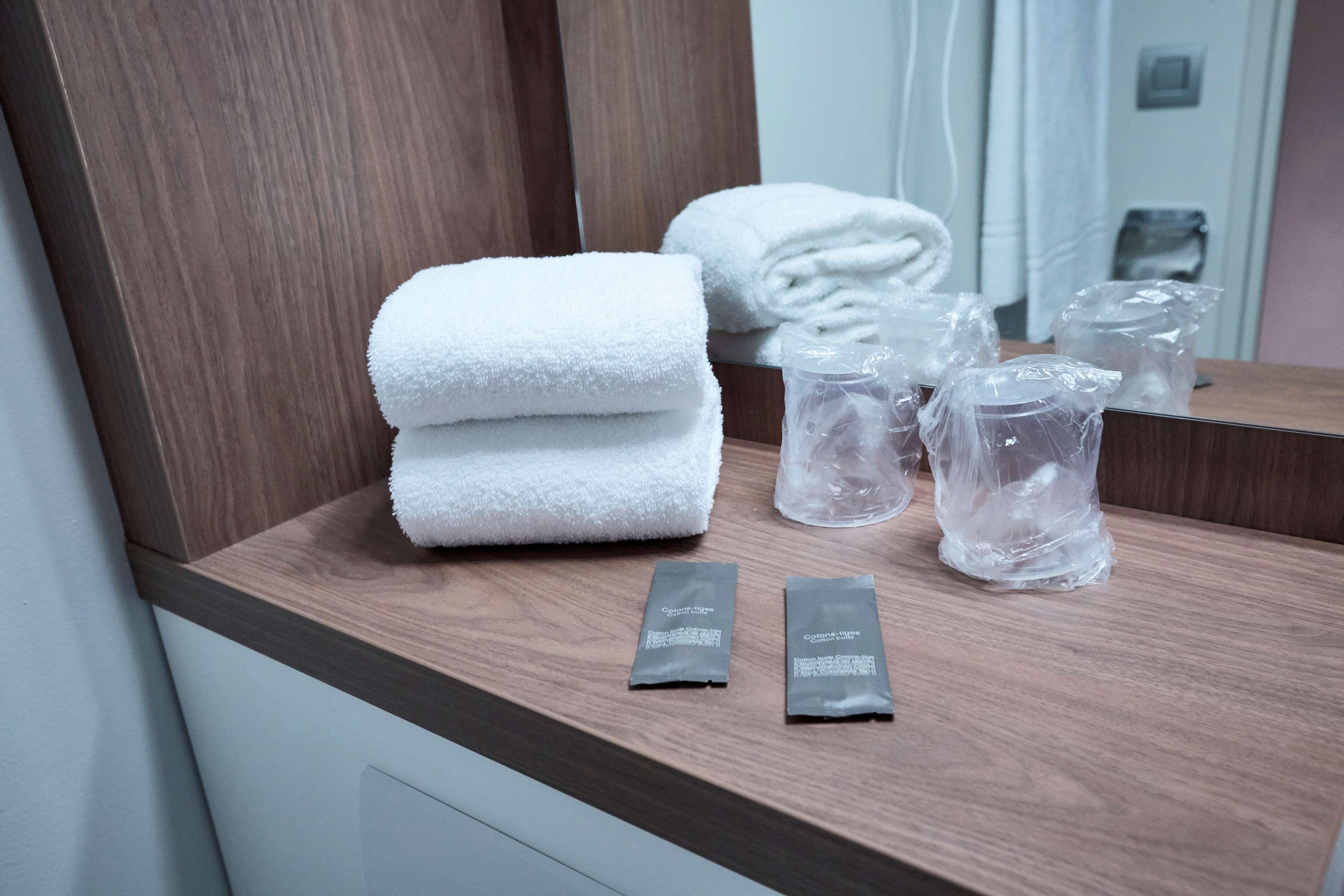 Hotel Campanile Paris Ouest - 3*